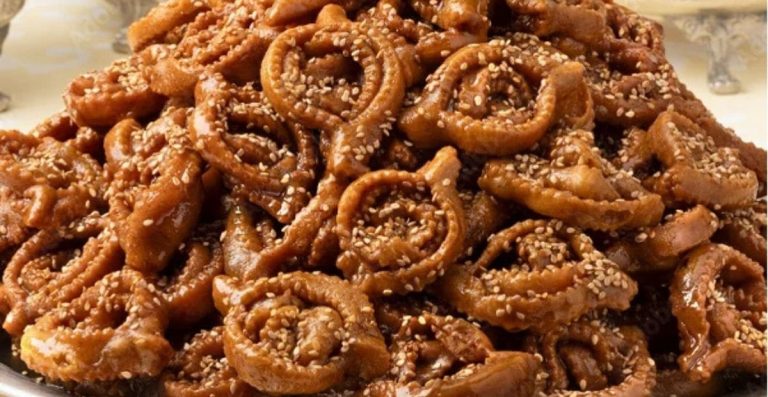 Buying and Transporting Moroccan Pastries to America: The Complete Guide