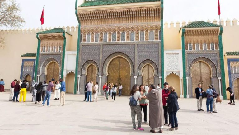 The history of Fes : from its foundation to its role as a cultural center